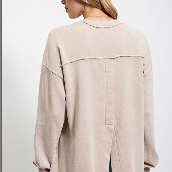 Easel Cream V-Neck Sweatshirt - Picture 4 of 5